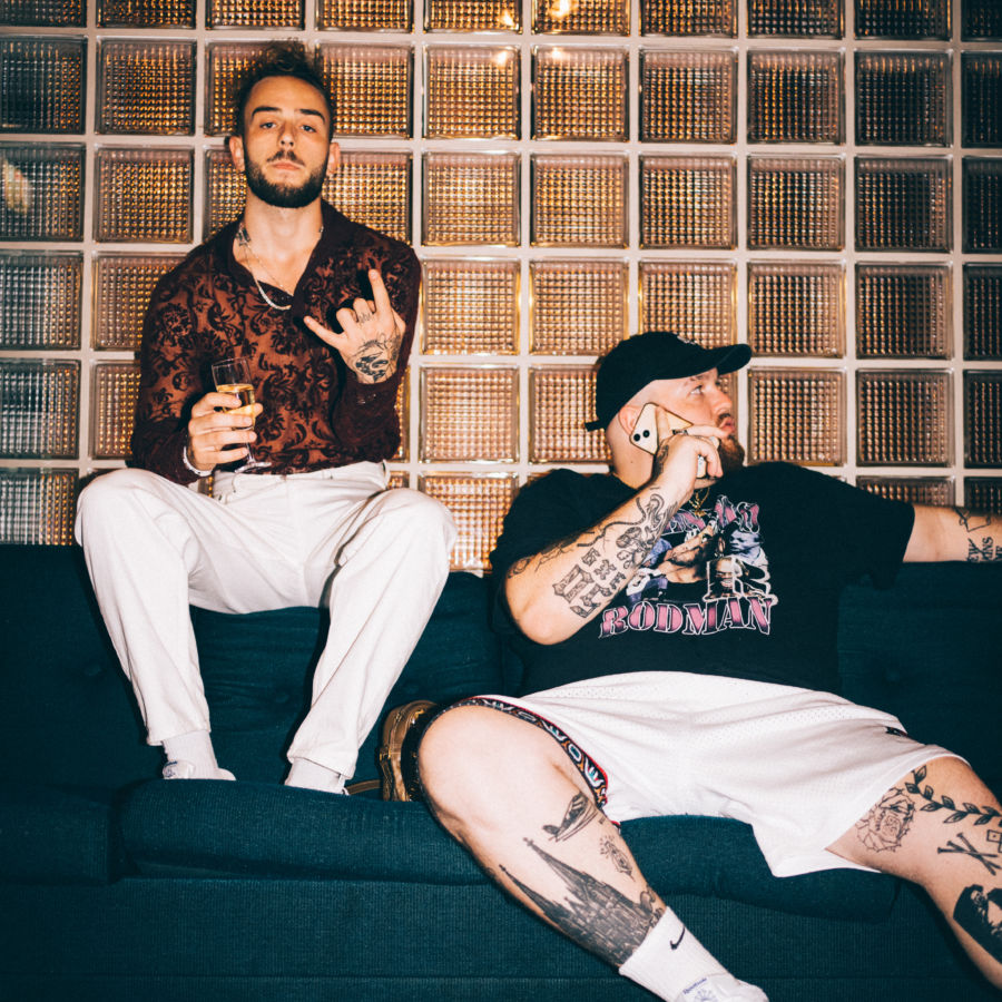 Landstreicher Booking Mia